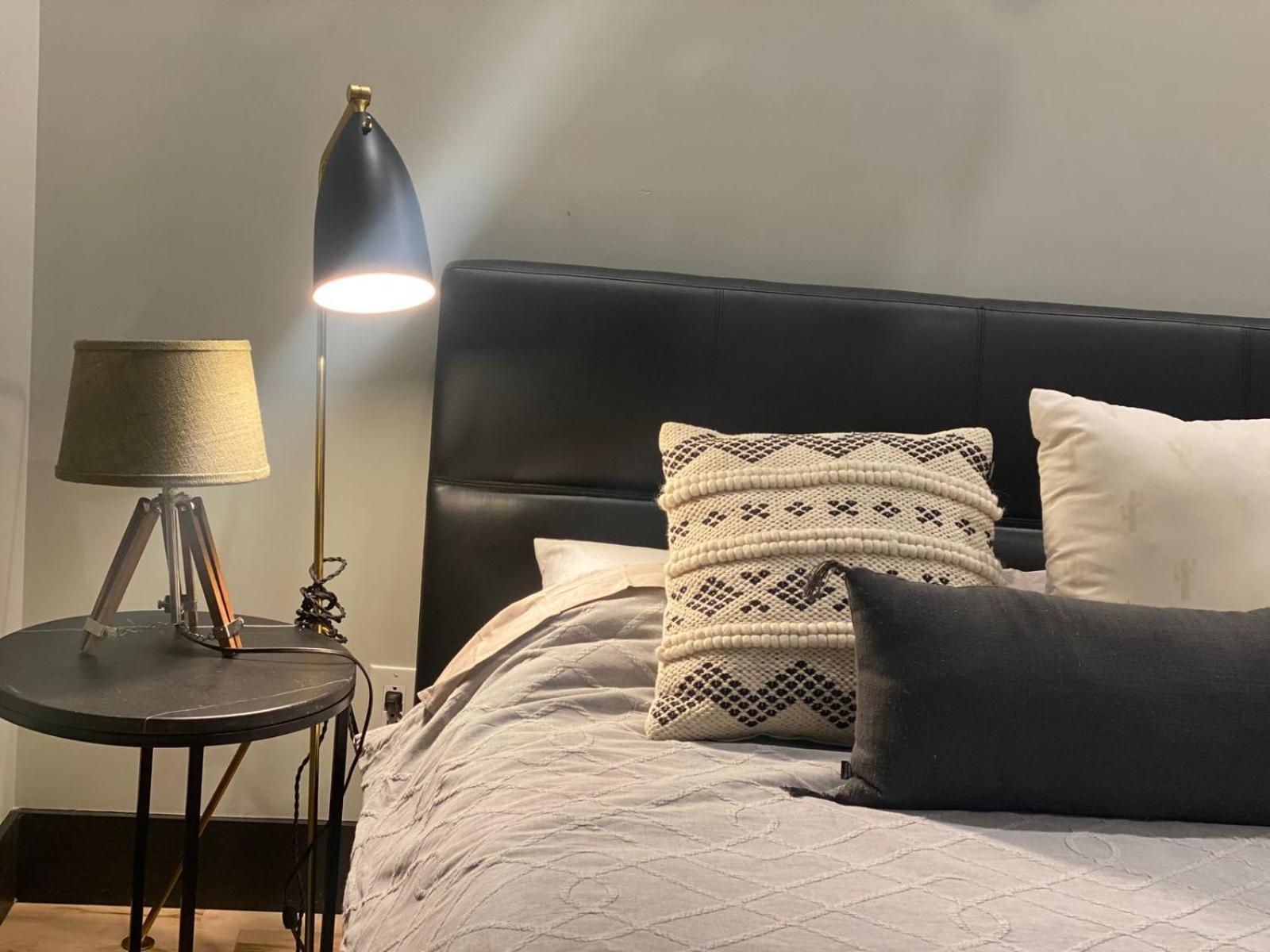 Private Room & Private Bathroom In Le Plateau 몬트리올 외부 사진